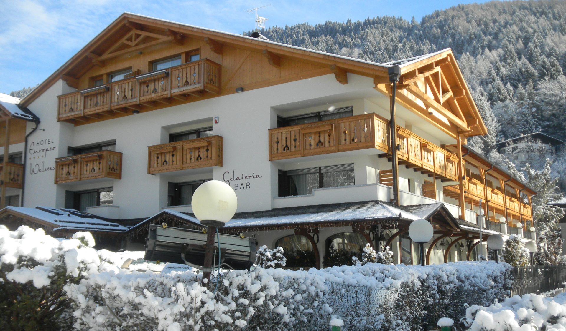Hotel Europeo Pinzolo im Winter